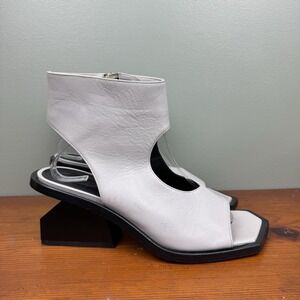 MARNI Block Heel Gray Calf Leather Cut Out Bootie Sandal Pumps Size 40 US‎ 10